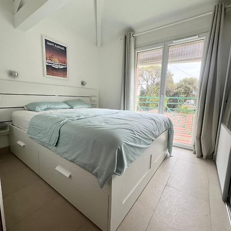 Duplex T3 Boulouris Pieds Dans L Eau Apartment Saint-Raphael  Exterior photo
