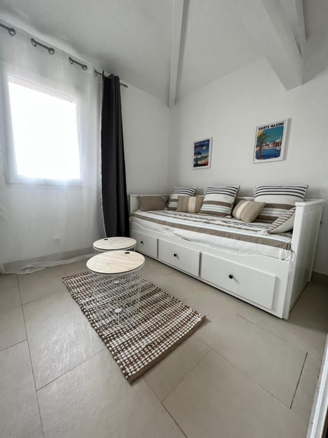 Duplex T3 Boulouris Pieds Dans L Eau Apartment Saint-Raphael  Exterior photo