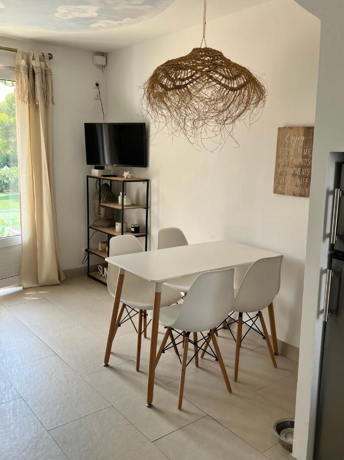 Duplex T3 Boulouris Pieds Dans L Eau Apartment Saint-Raphael  Exterior photo