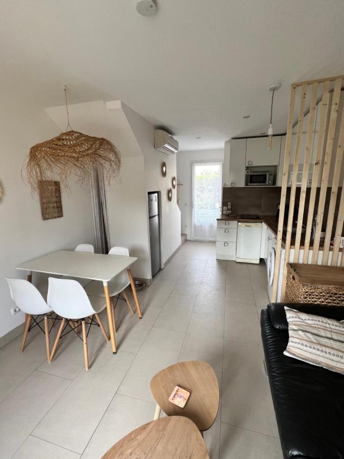 Duplex T3 Boulouris Pieds Dans L Eau Apartment Saint-Raphael  Exterior photo